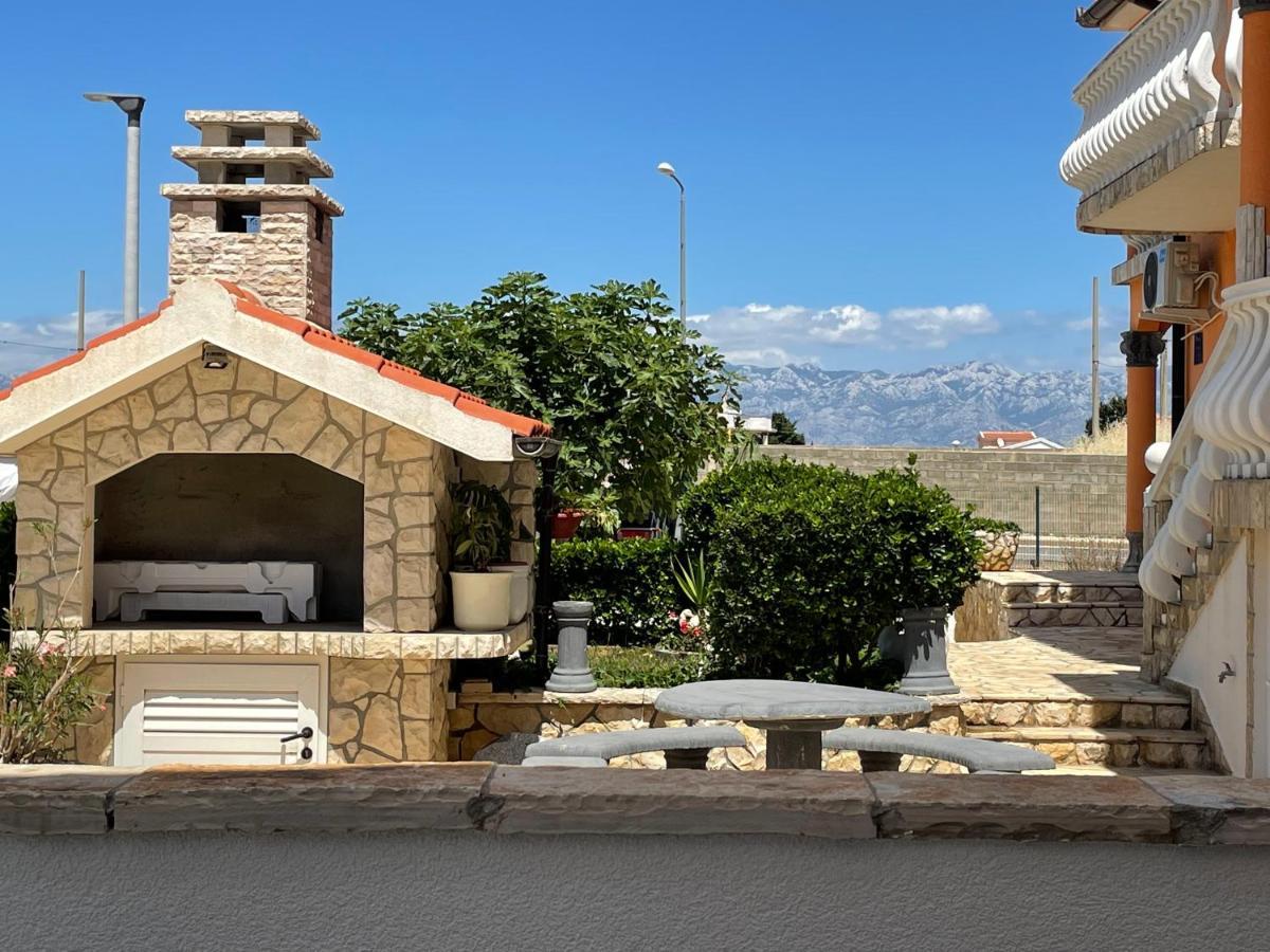 Apartmenthouse Ines Vir Exterior foto