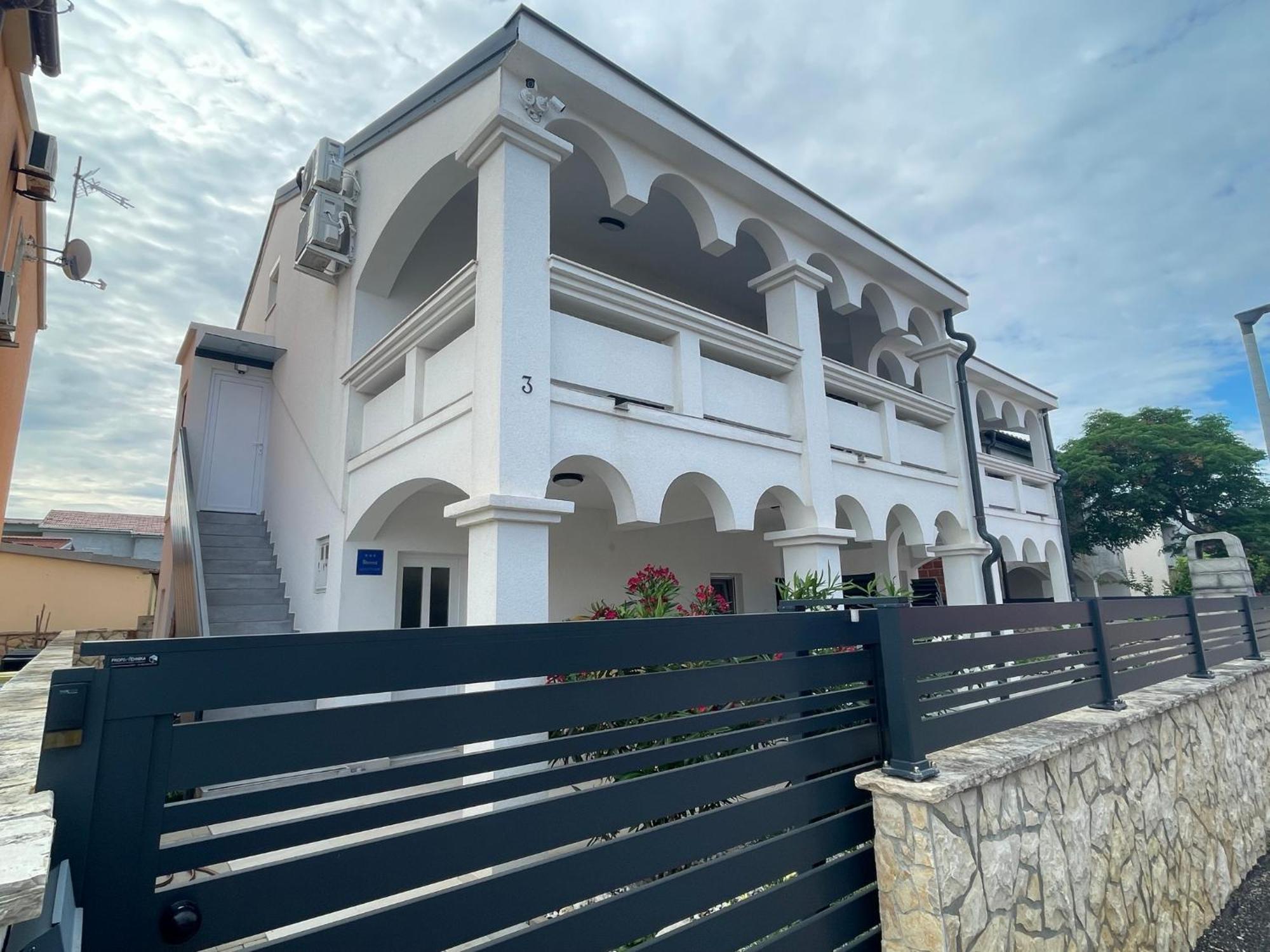 Apartmenthouse Ines Vir Exterior foto