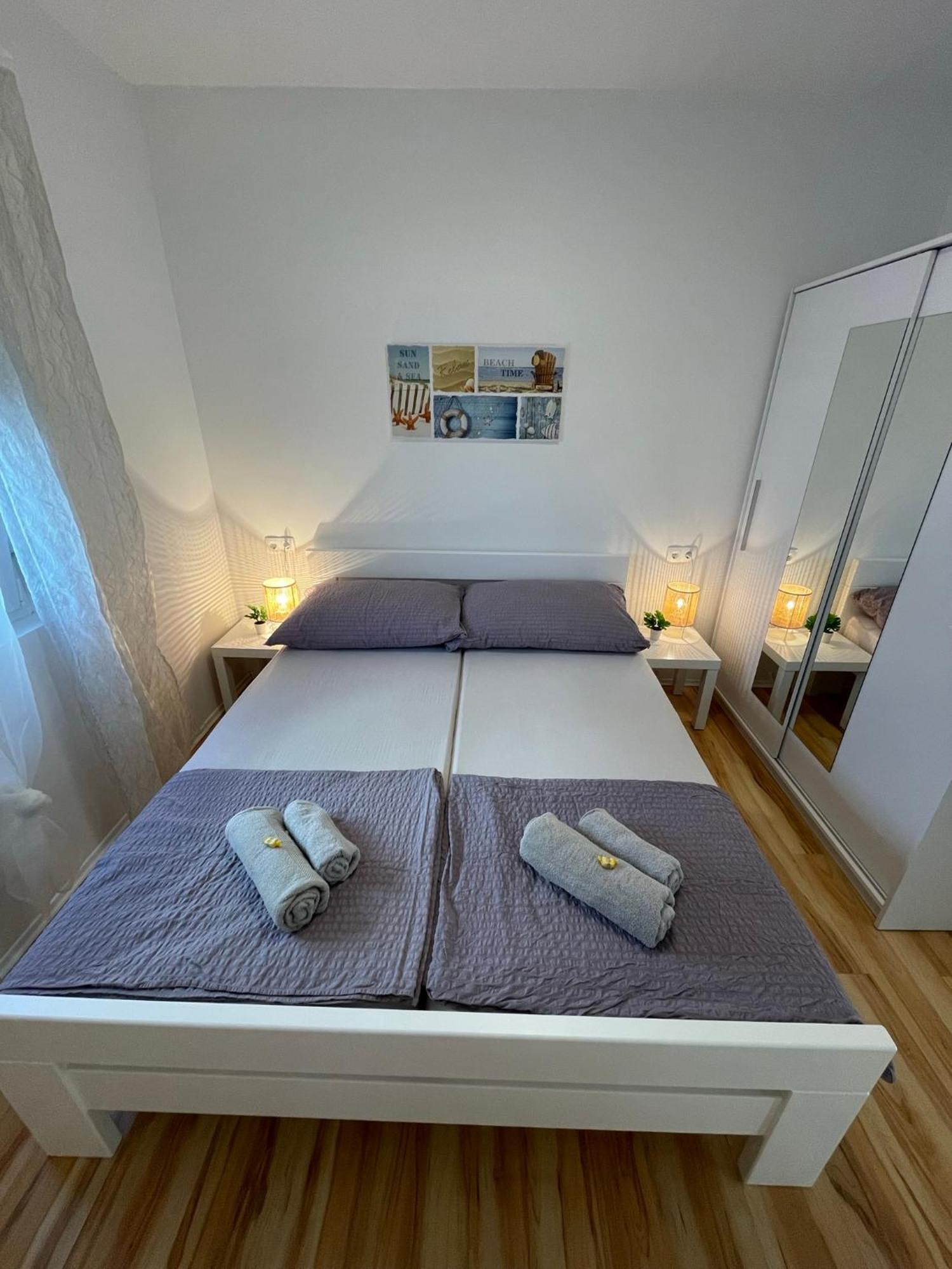 Apartmenthouse Ines Vir Exterior foto