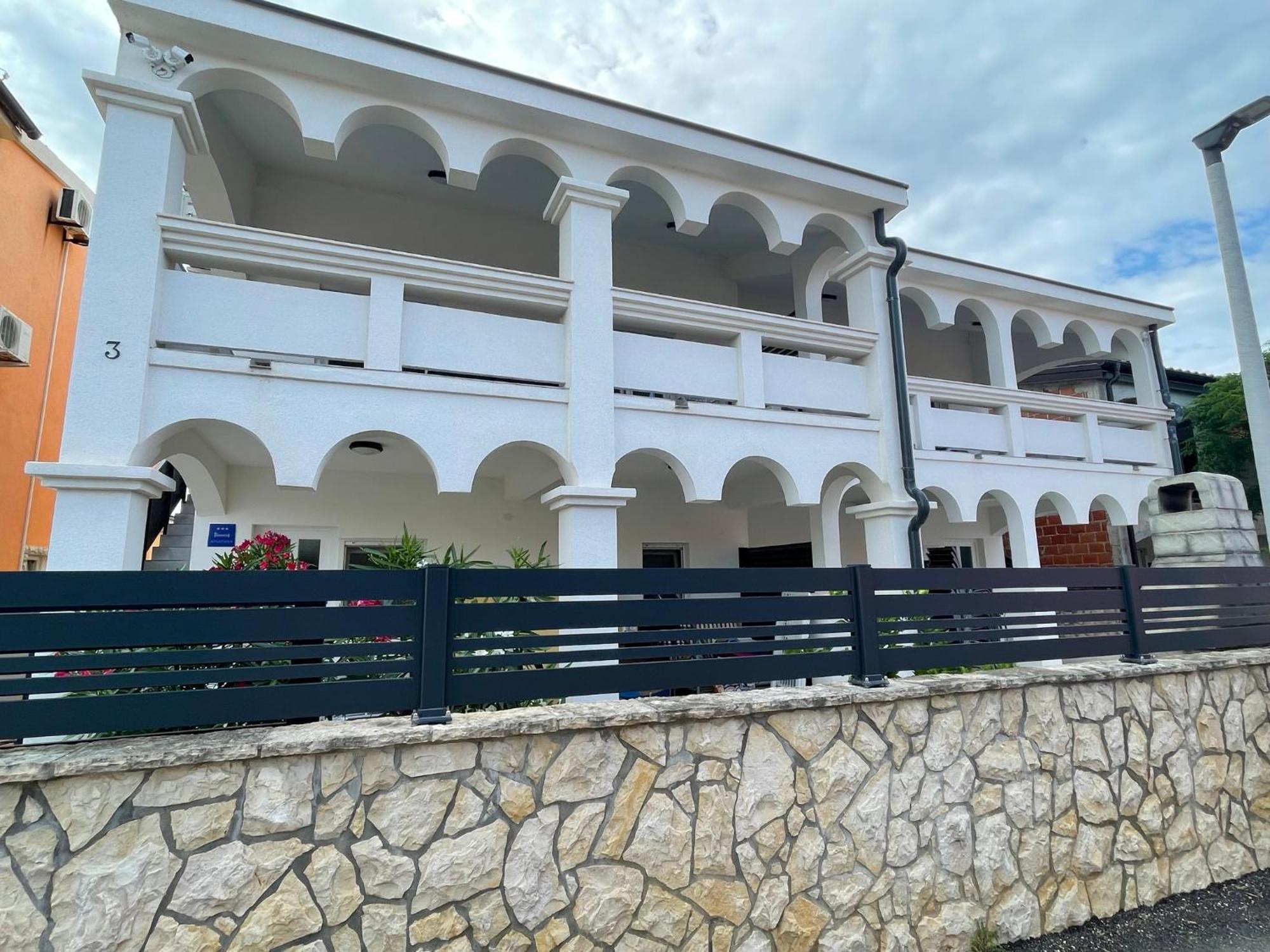 Apartmenthouse Ines Vir Exterior foto